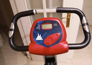 Bicicleta Estática Plegable( venta en persona)