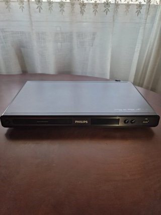 Reproductor DVD Philips + películas