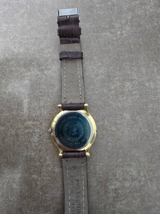 Reloj Seiko 5Y22-6059 Cuarzo Dorado Marrón