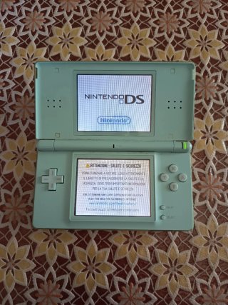 Nintendo DS Lite Azzurro + Scheda Giochi