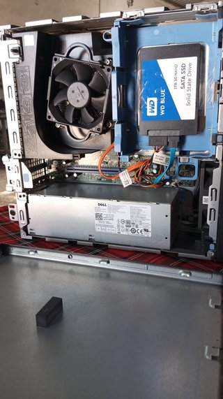 Dell OptiPlex 3040 i5 1TB SSD 8GB RAM