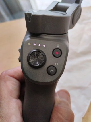 DJI Osmo Mobile 3 Gimbal para móvil