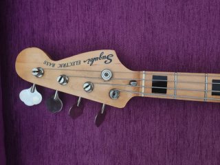 Suzuki Jazz Bass Japan 70s