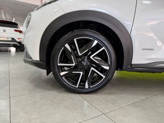 Nissan Juke N-Design Black 1.6 Hybrid 145CV Auto