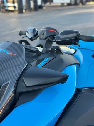 Sea-Doo RXP X 325 Azul