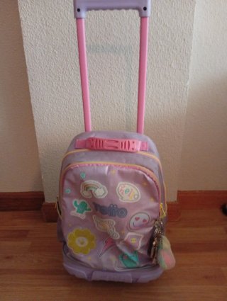 Mochila Totto Morada con Ruedas
