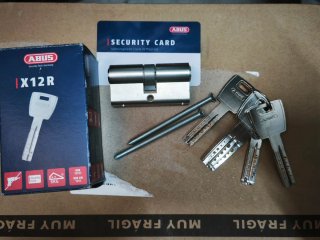 Cilindro ABUS X12R Leva Corta doble embrague.Plata