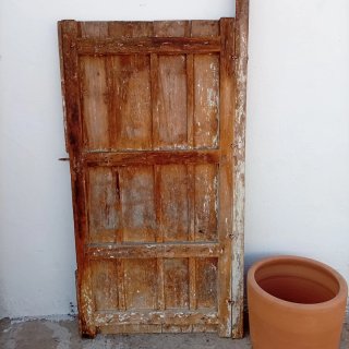 Puerta madera rústica con clavos 170x92cm