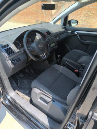Volkswagen Touran 2015