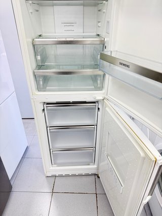 Nevera Siemens No Frost 2m x 60cm