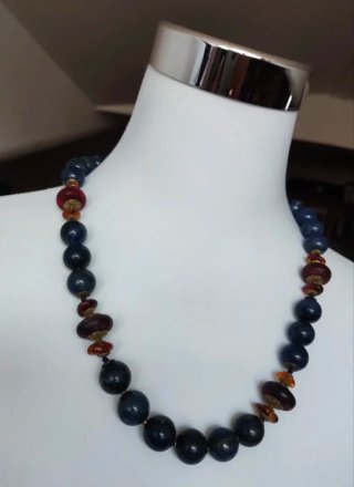 Collana pietre blu e marroni