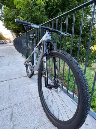 Trek Supercaliber 9.7 Gen 2 AXS