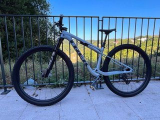 Trek Supercaliber 9.7 Gen 2 AXS