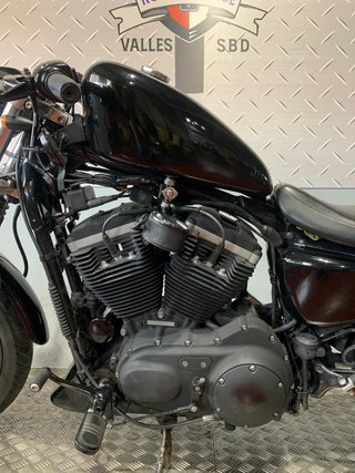 Harley-Davidson Sportster 883R