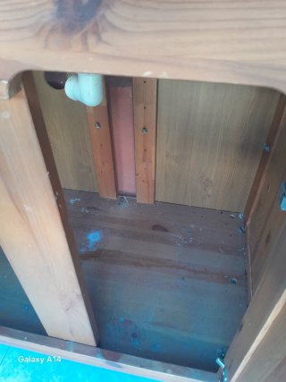 Mueble de baño lavabo cerámica y madera