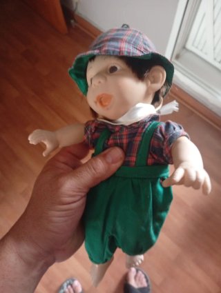 Muñeco antiguo años 90