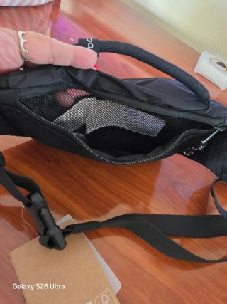 Bolso riñonera On Negra nueva