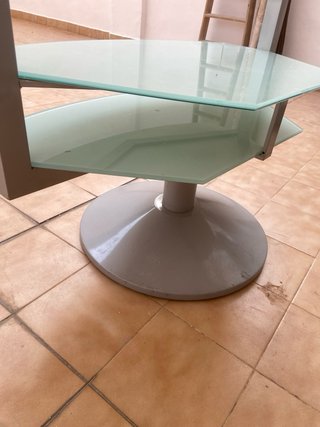 Estructura soporte móvil para la TV