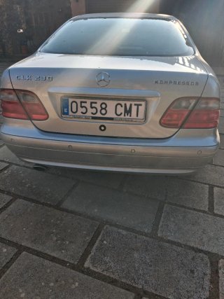 Mercedes-Benz  CLK 2000