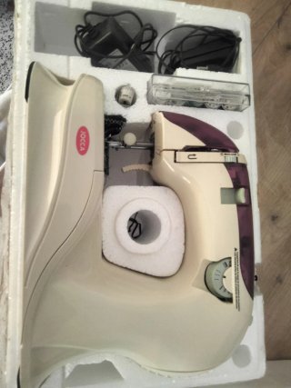 Máquina de coser JOCCA Ligera y Cómoda