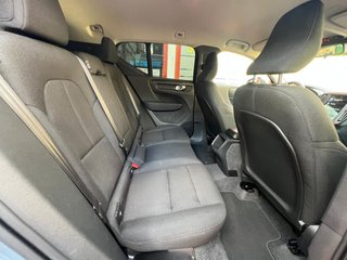 VOLVO XC40 1.5 T2 Essential