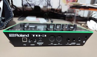 Roland Aira TB-3 Sintetizador