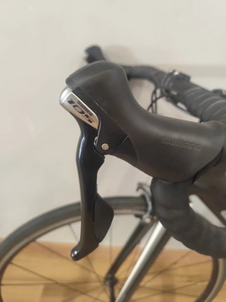 Bicicleta de carretera Felt ar5