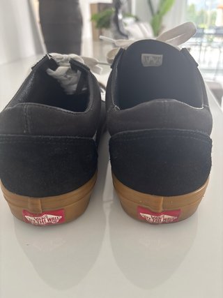 Zapatillas Vans Negras Suela Marrón