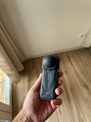 Insta360 X5 Essentials Bundle Cámara 360 + Lentes