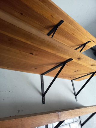 BALDA DE MADERA CON SOPORTE