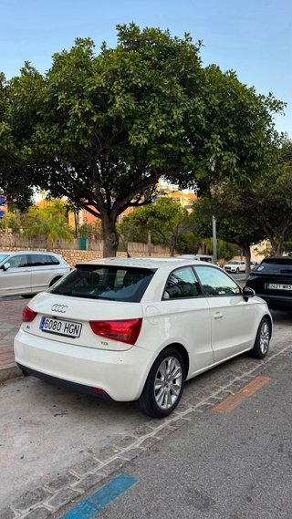 Audi A1 2011