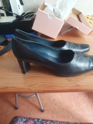 Zapatos tacón Pedro Miralles Talla 40 Negros