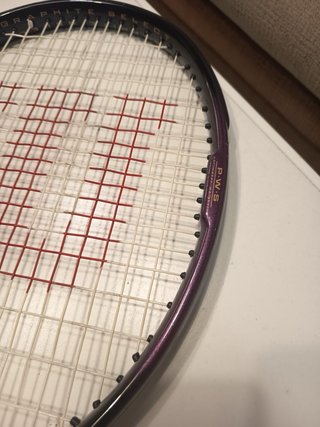 Raqueta de tenis Wilson con funda