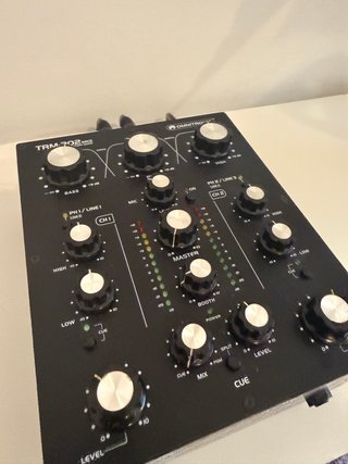 Omnitronic TRM-202MK3 Mezclador DJ