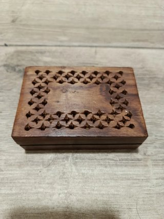 LOTE. Juego de 3 Cajas Decorativas de Madera