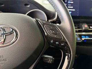 Toyota C-HR Advance 2.0 180H e-CVT HEV