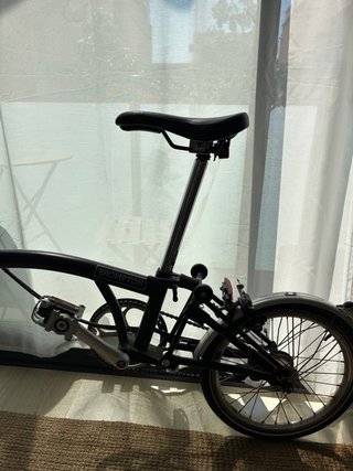 Bici Brompton Negra 6 Marchas. Va con cesta opcion