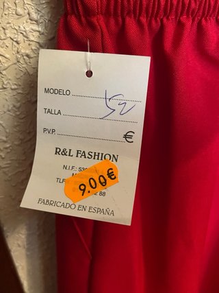 Pantalón ancho de mujer de color rojo