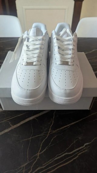 Nike Air Force 1 Talla 42 Nuevas