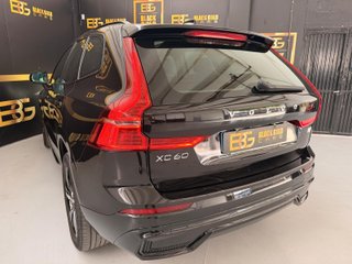 Volvo XC60 2.0 T6 AWD Recharge R-Design Auto
