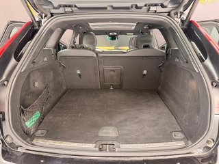 Volvo XC60 2.0 T6 AWD Recharge R-Design Auto