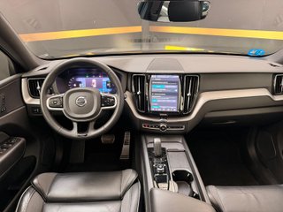 Volvo XC60 2.0 T6 AWD Recharge R-Design Auto
