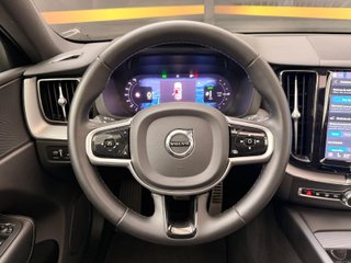 Volvo XC60 2.0 T6 AWD Recharge R-Design Auto