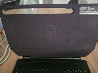 Funda HOU para tablet con teclado