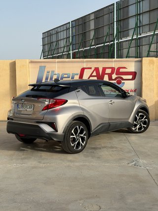 Toyota C-HR 1.8 125H Dynamic Plus