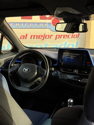 Toyota C-HR 1.8 125H Dynamic Plus