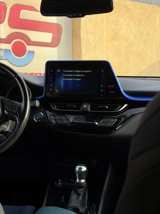 Toyota C-HR 1.8 125H Dynamic Plus
