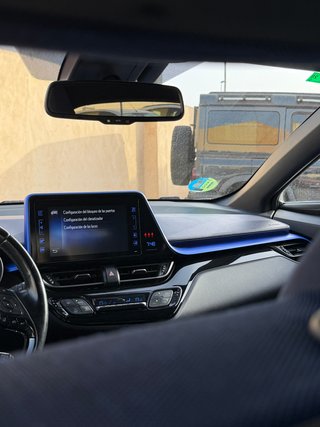 Toyota C-HR 1.8 125H Dynamic Plus