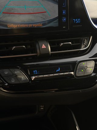 Toyota C-HR 1.8 125H Dynamic Plus