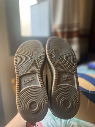Zapatillas Nike Beige y Marrón